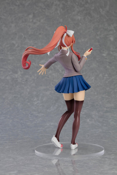 POP UP PARADE Monika